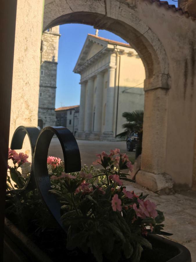 Villa Di Piazza Višnjan Exterior foto